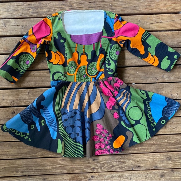 Groovy mini dress